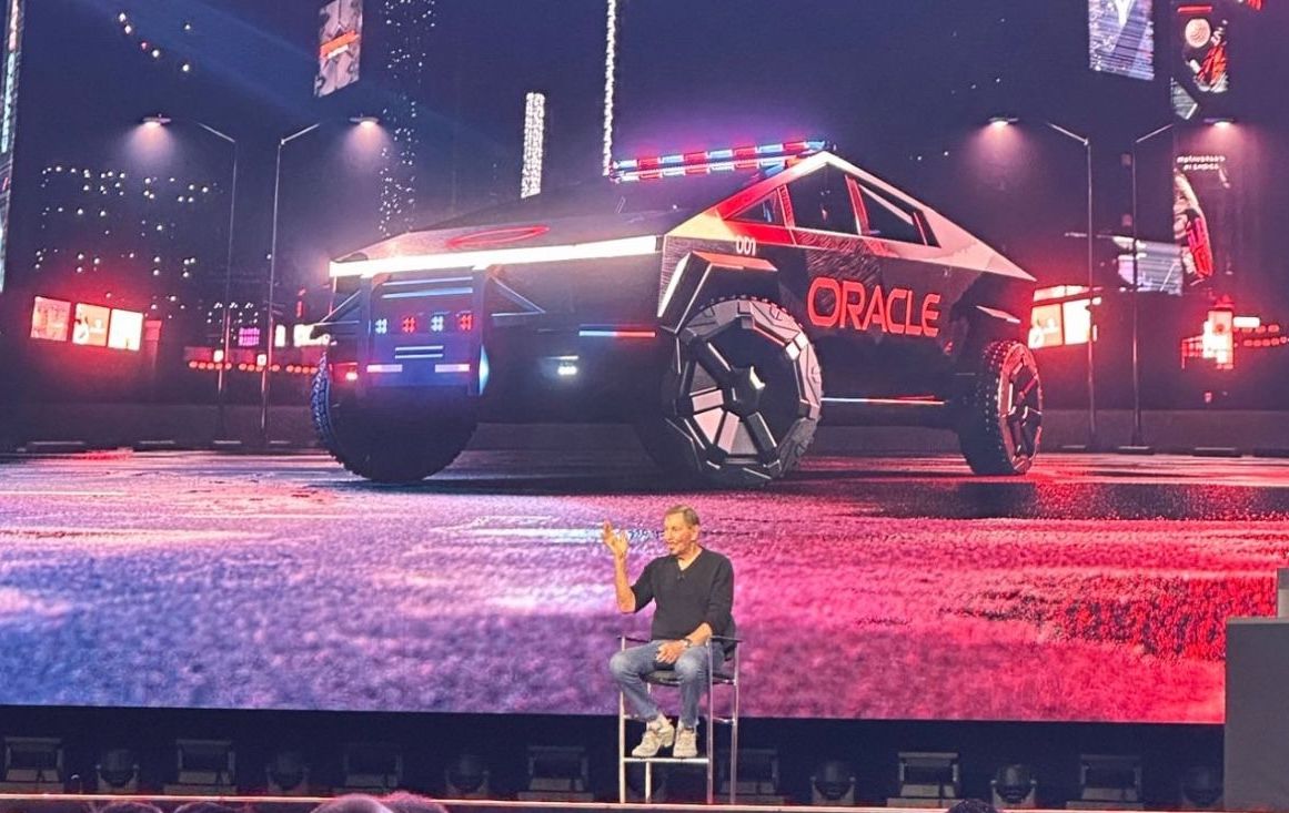Oracle's Tesla Cybertruck Police Car Is Extremely Cool And Intimidating